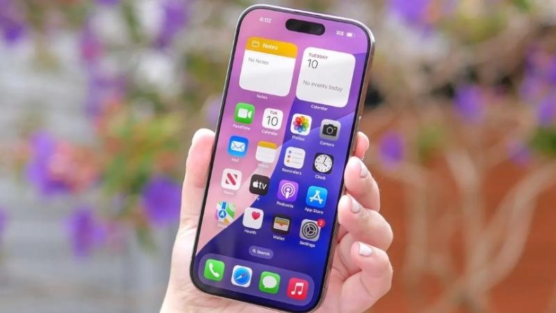 Mua iPhone 16 Pro Max năm 2025: Quyết định đúng đắn hay sai lầm đắt giá? - 2