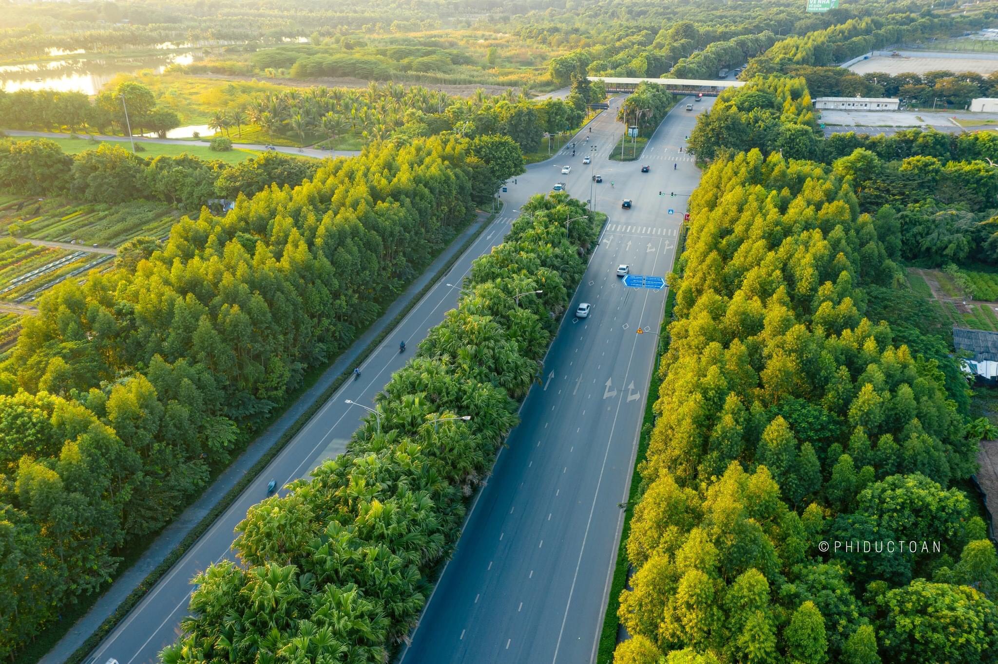 Ecopark Hưng Yên – khu đô thị sinh thái lớn nhất miền Bắc, quy mô 500 ha, vận hành thực tế thành công.