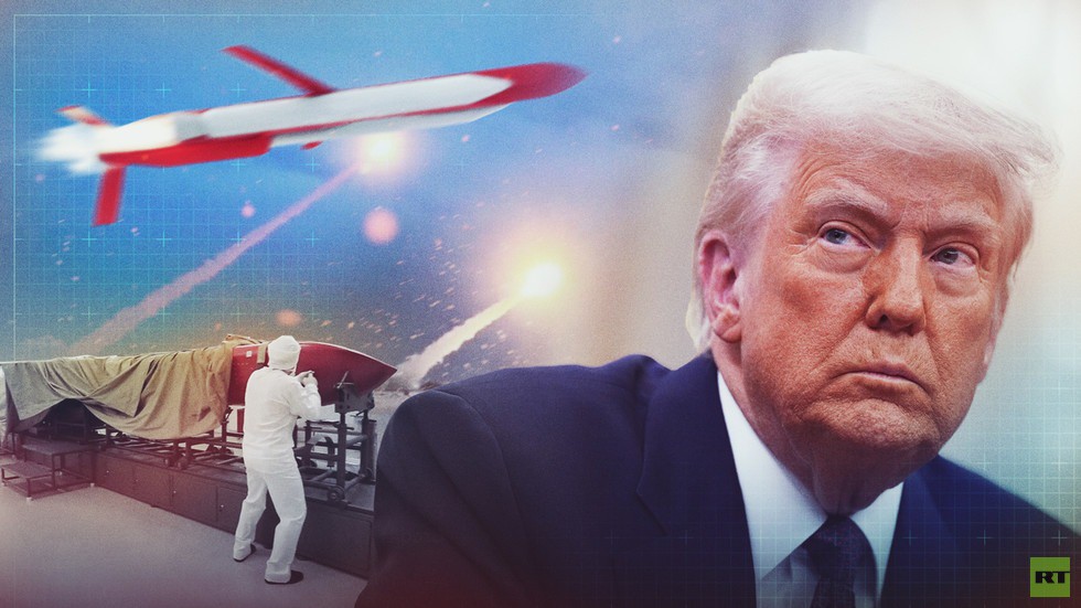 Tổng thống Mỹ Donald Trump kêu gọi ông Putin giải quyết xung đột ở Ukraine thay vì thử tên lửa. Ảnh: RT