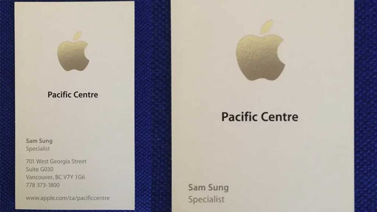 Tấm danh thiếp của Sam Sung khi còn làm ở Apple.