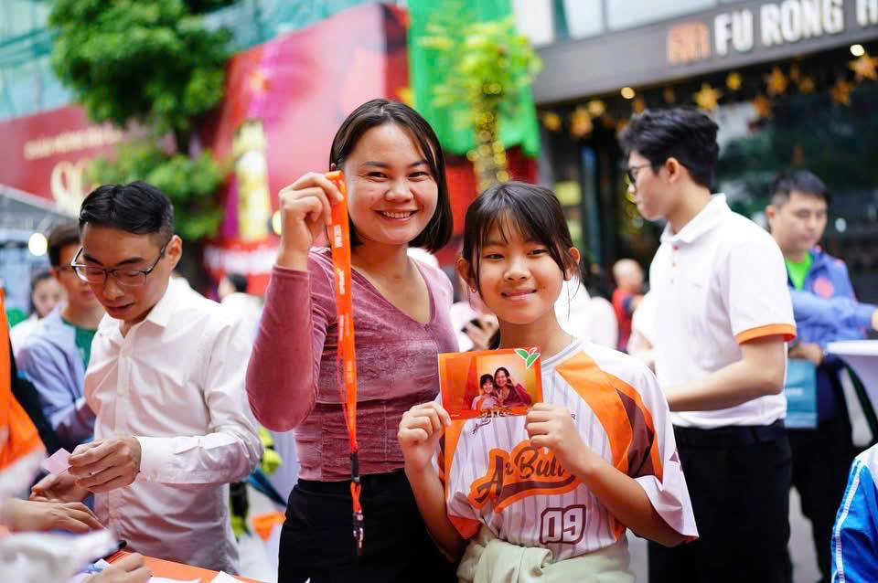 Chụp ảnh lấy ngay lưu giữ kỷ niệm VPIM2025 là hoạt động ý nghĩa GPBank dành tặng VĐV