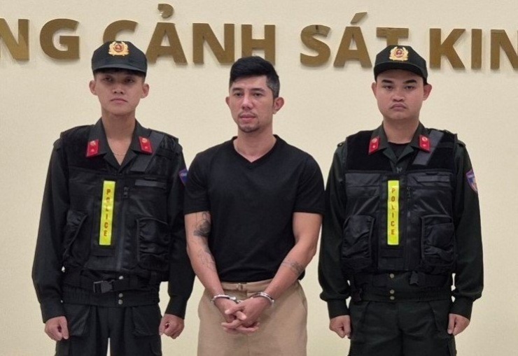 Ai tiếp tay cho nghệ sĩ lệch chuẩn - 3