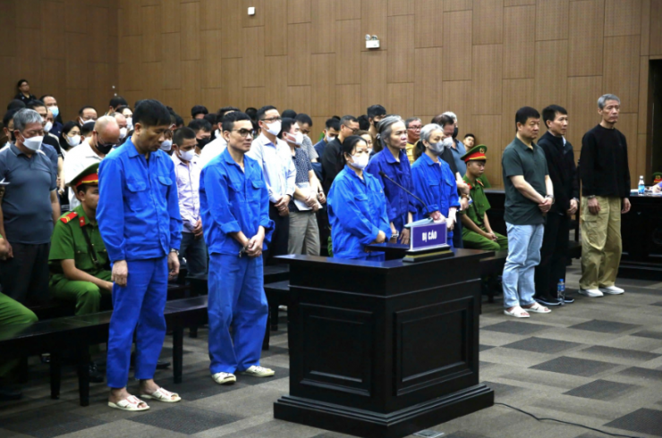 Các bị cáo tại phiên tòa.