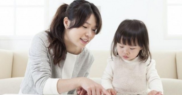 Cha mẹ khôn ngoan không nên đòi hỏi 3 điều này từ con cái