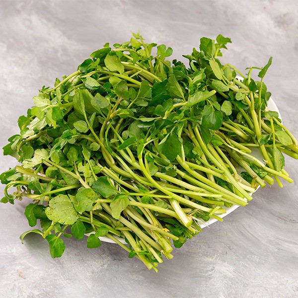 Loại rau được thế giới tôn vinh, có khả năng hỗ trợ phòng ung thư, bán giá rẻ như cho ở chợ Việt, chế biến thành nhiều món ngon - 2