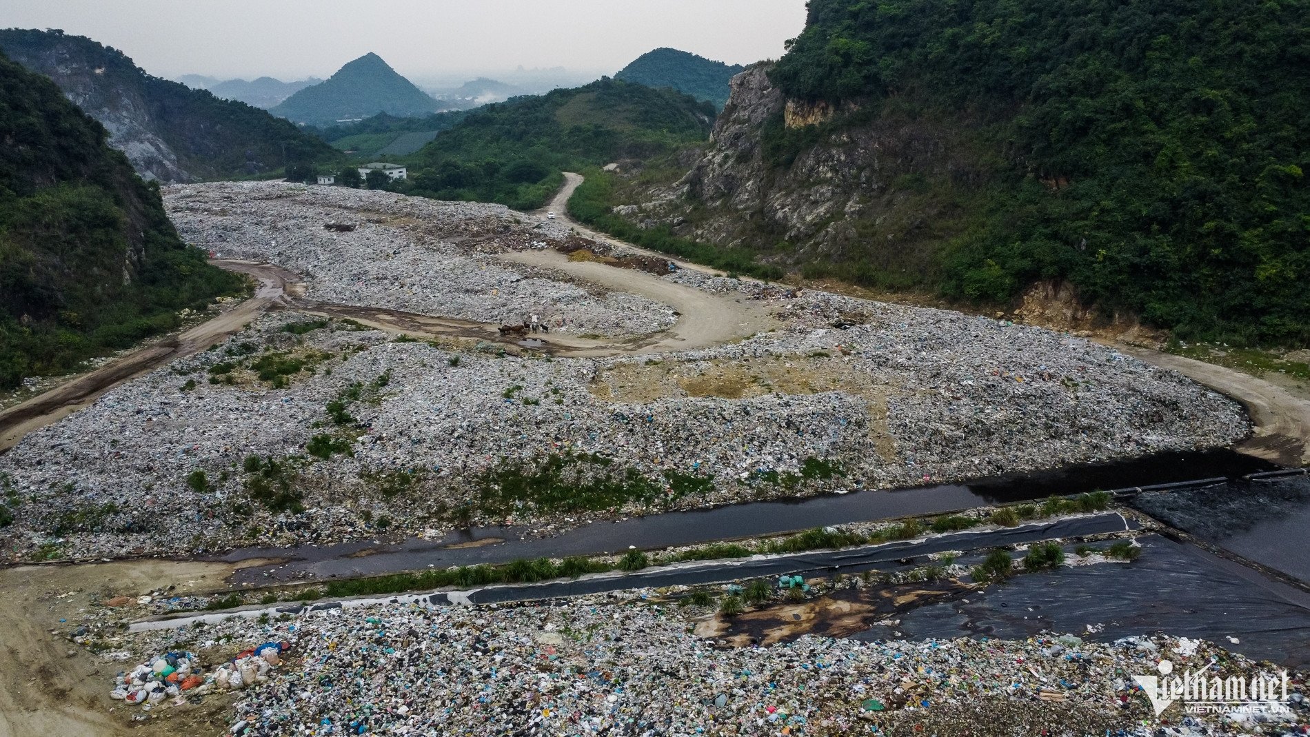 Hiện trạng 'thung lũng ám ảnh' tại Ninh Bình sau khi Phó Chủ tịch tỉnh đi kiểm tra - 3