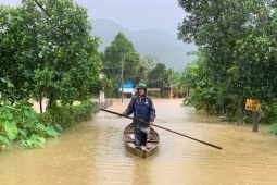 Thông tin mới về mưa lũ đặc biệt nghiêm trọng ở Huế - Đà Nẵng