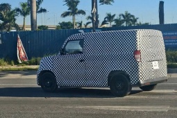 Xe tải điện VinFast Ec Van lộ diện trên đường phố