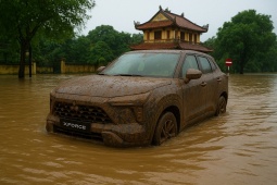 Mitsubishi Xforce ngập nước do mưa lũ, phí sửa chữa hết cả nửa tỷ đồng