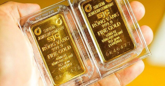 Kinh tế 24h: Giá vàng miếng SJC và vàng nhẫn "g...
