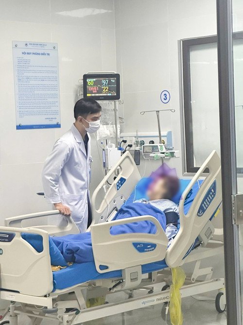 Siu Black tạm qua giai đoạn nguy kịch. Ảnh: Bác sĩ cung cấp.
