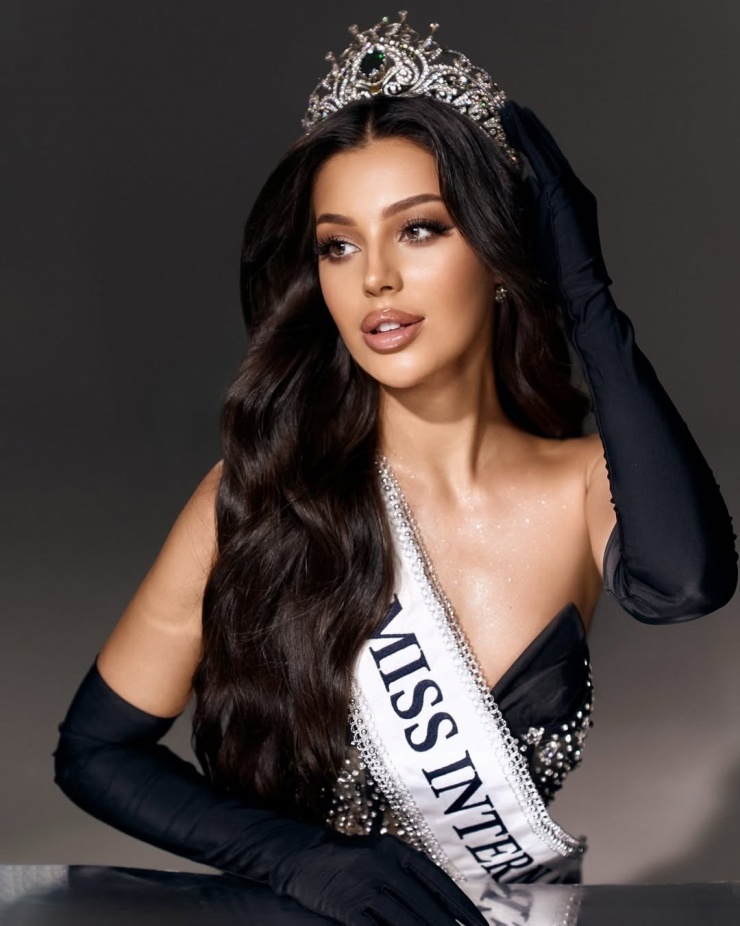 Ekaterina Romanova vừa chính thức trở thành đại diện Nga ở cuộc thi Miss International 2025. Ảnh: Instagram Ekaterina Romanova.