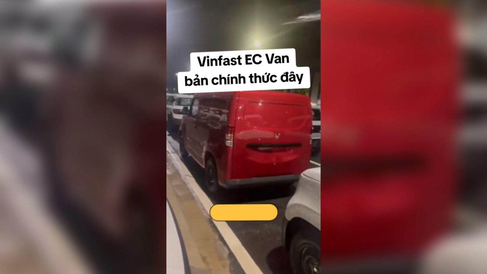 Xe tải điện VinFast Ec Van lộ diện trên đường phố - 3