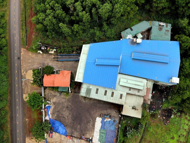 Kho xưởng của công ty này được làm quy mô, bài bản.