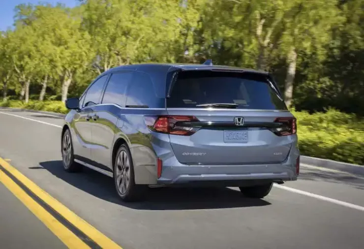 Mẫu xe này cũng tăng hạng, đạt vị trí thứ 12 chung cuộc với 13,0% khả năng đạt 250.000 dặm. Ảnh: Honda.