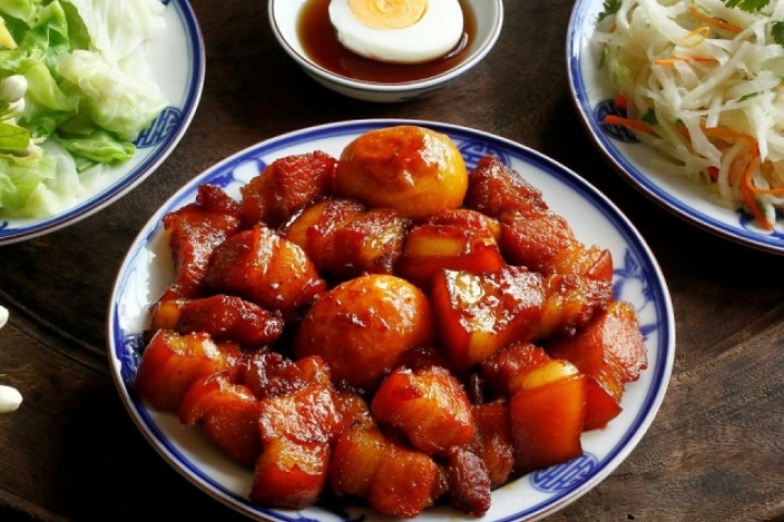 Vì sao không nêm nước mắm khi món ăn đang sôi?