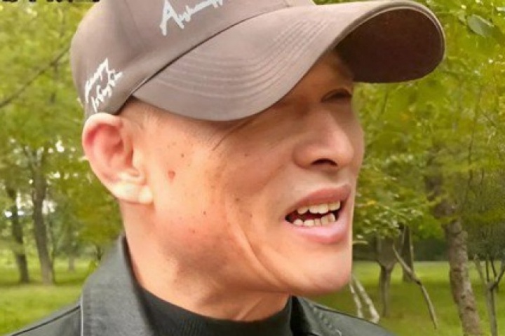 Chồng tìm lại mối tình đầu sau 27 năm, vợ hết lòng ủng hộ