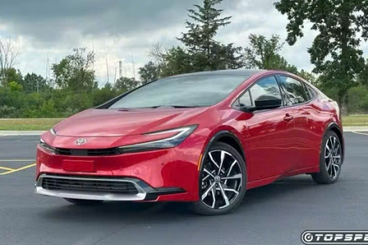 Vì sao 5 mẫu xe bị chê tơi tả này vẫn liên tục 'cháy hàng'?