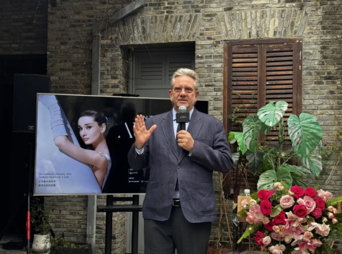 Ông Luca Dotti tại Hàng Châu ngày 28/10. Ảnh: Jimu News