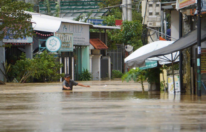 Khu dân cư ở xã Hòa Vang ngập sâu