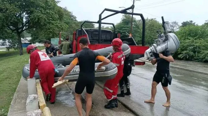 Cuba chuẩn bị ứng phó bão Melissa đổ bộ hôm 28-10. Ảnh: GRANMA