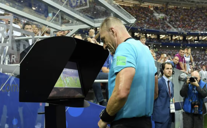 Sắp có cuộc "cách mạng VAR" trước thềm World Cup 2026 - 4