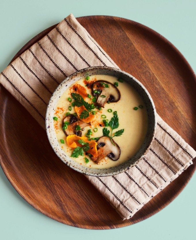 Trứng hấp mềm như thạch, tan trong miệng, là món ăn sáng bổ dưỡng.