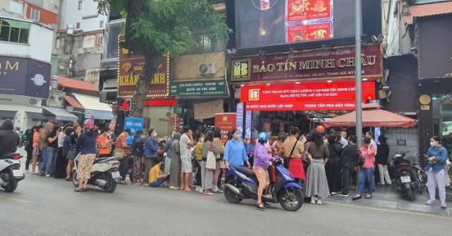 Giá vàng chiều 29/10: Bất ngờ đảo chiều, cửa hà...