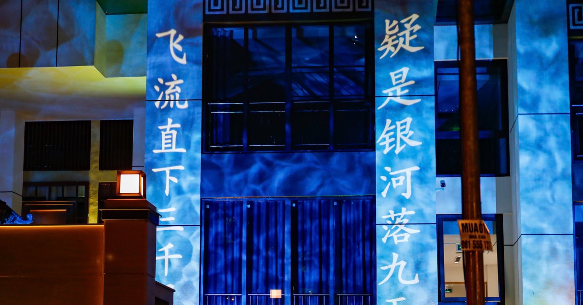 “Ngôi nhà ma” nằm trên đất vàng Hà Nội, được “l...