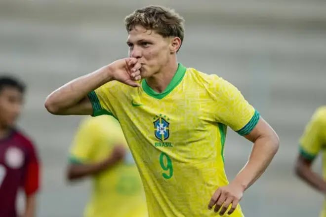 Dell, chân sút của Bahia đang có mức phí thanh lý 100 triệu euro, được nhiều CLB lớn quan tâm