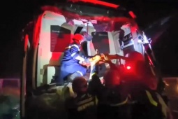 Xuyên đêm cứu người trên xe khách gặp nạn tại cao tốc Đà Nẵng – Quảng Ngãi