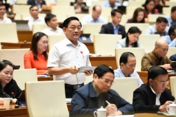 'Lương cơ sở 2,34 triệu đồng/tháng, công chức trẻ chỉ sống bằng niềm tin và mì gói 10 ngày cuối tháng'