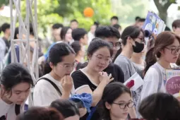 Tuyển sinh đại học năm 2026: Nhiều trường nói không với xét học bạ