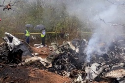 Rơi máy bay chở du khách nước ngoài ở Kenya, không ai sống sót