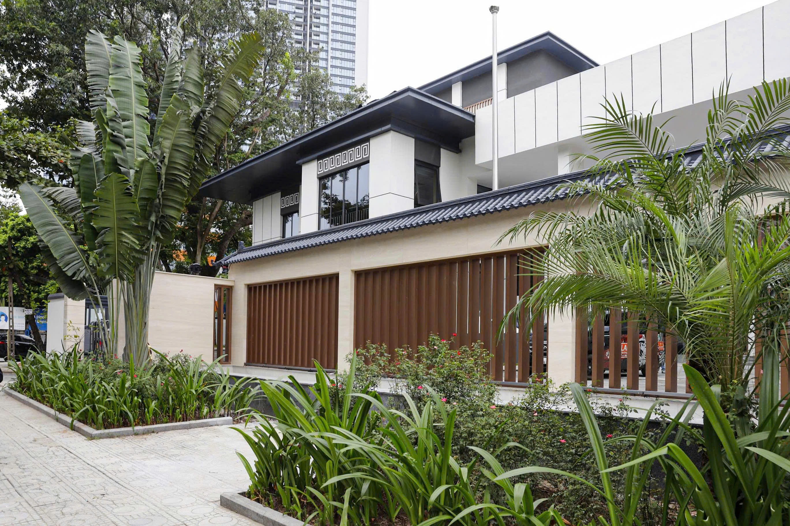 Tuy nhiên, thời gian gần đây, nhiều người bất ngờ khi ngôi nhà được lột xác ngoạn mục, khoác lên mình diện mạo mới khiến nhiều người không khỏi trầm trồ.