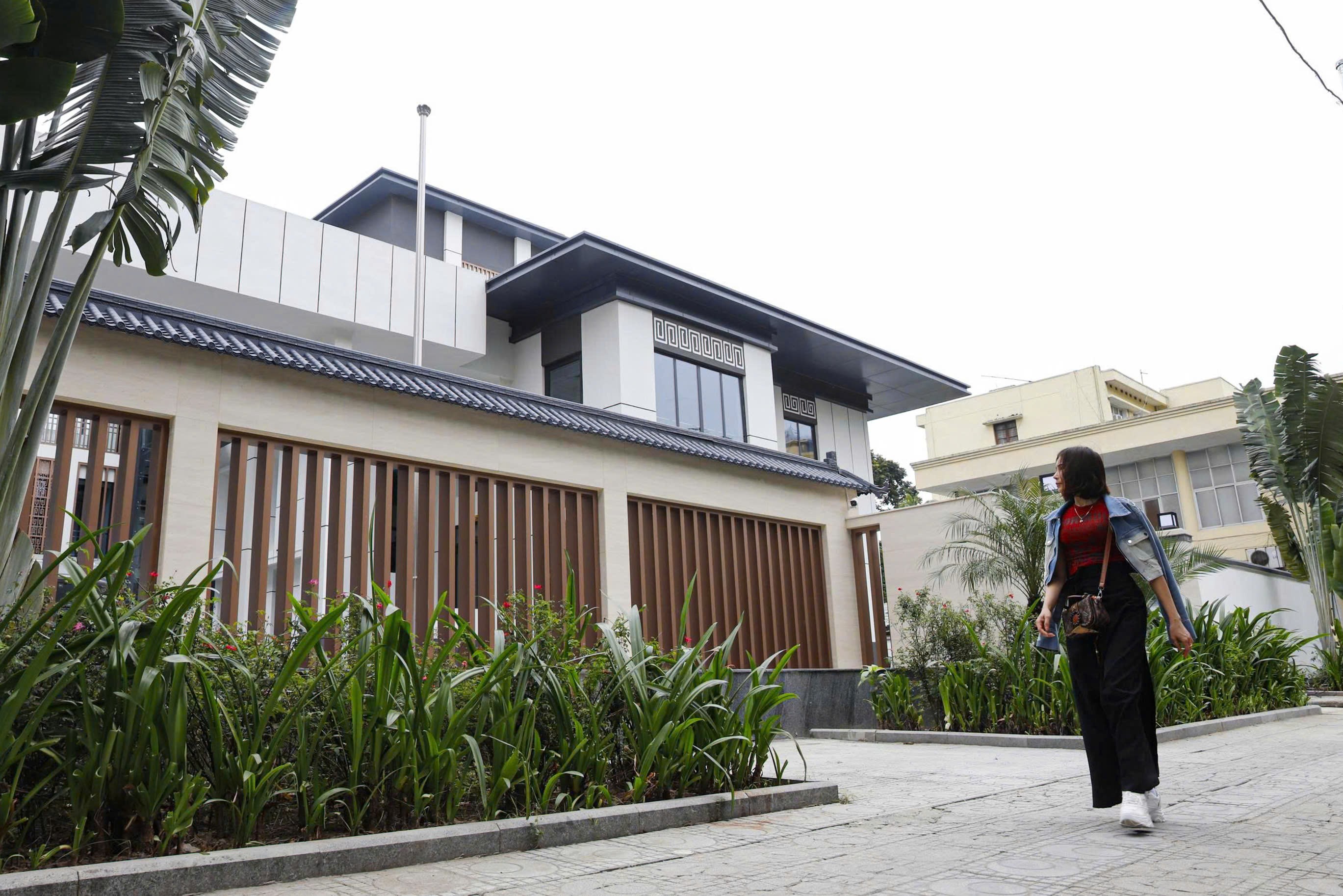 Toàn bộ ngôi nhà được sửa sang lại khang trang, đẹp đẽ trái ngược hẳn cảnh hoang tàn, u ám của hàng chục năm trước đây.