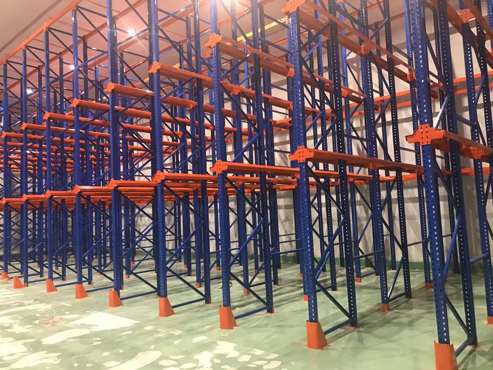 Kệ kho thông minh ứng dụng công nghệ