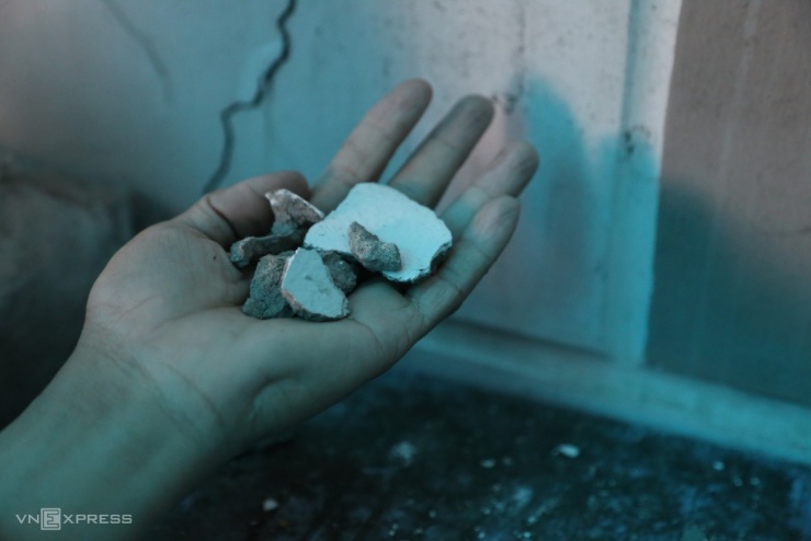 Nhà nghiêng, tường đứt gãy nơi sụt lún nhất TP HCM - 11