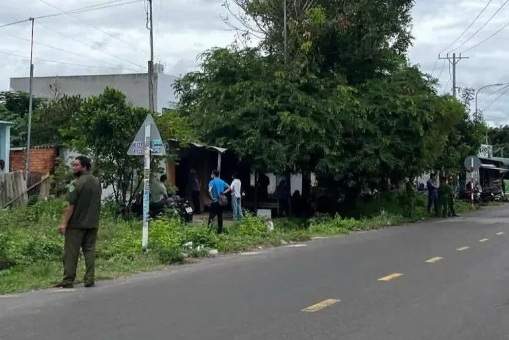 Căn nhà nơi người phụ nữ bị sát hại.