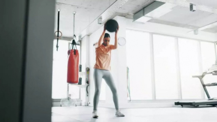 Bài tập đập bóng.