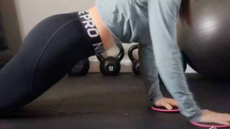 Bài tập trượt tay.