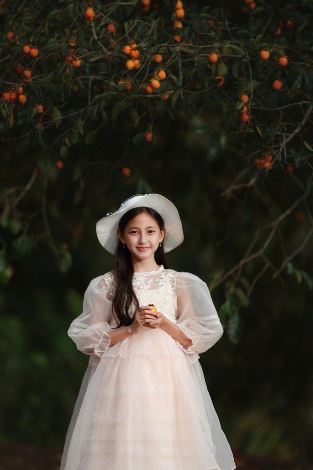 Hoa hậu Việt Nam 1992 từng cho biết Viann độc lập, cá tính nhưng cũng dịu dàng, sâu sắc; biết tự làm mọi việc trong khả năng, quan tâm đến người khác.