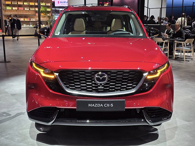 Mazda CX-5 thế hệ mới trình làng, "lột xác" từ trong ra ngoài - 2