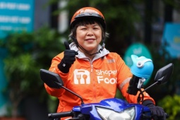 Câu chuyện về những “nữ tài cam” chọn tự do cầm lái cuộc đời