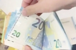 Vợ giấu 164 triệu trong máy giặt, chồng nhỡ tay đem bán phế liệu