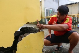 Nhà nghiêng, tường đứt gãy nơi sụt lún nhất TP HCM