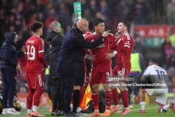 Liverpool 3 lần liên tiếp bị Crystal Palace đánh gục: Canh bạc của HLV Slot sụp đổ