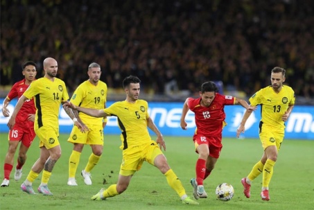 Nín thở FIFA phạt Malaysia vụ nhập tịch chui 7 cầu thủ, ĐT Việt Nam chờ tin vui