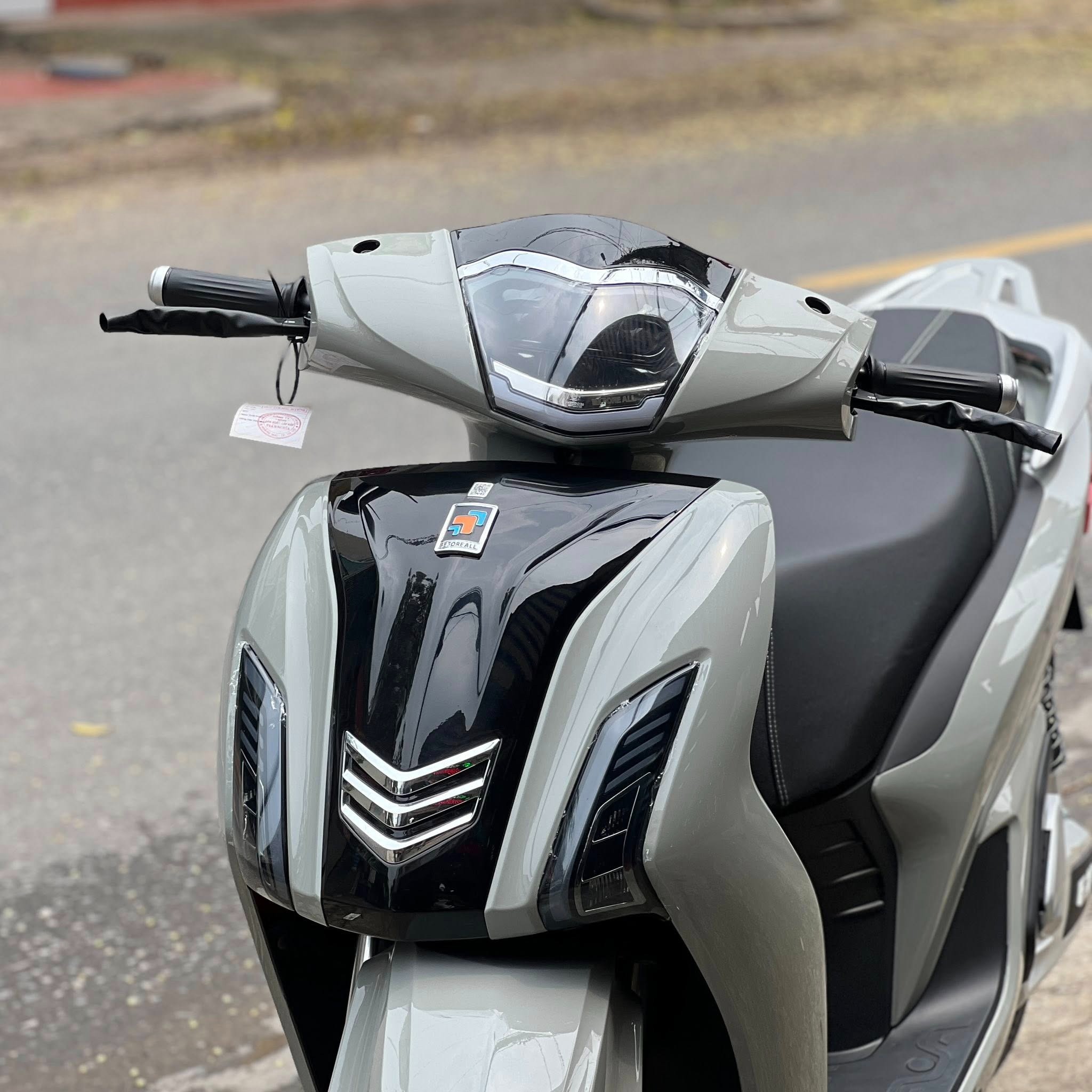 Xe điện mới thiết kế như Honda SH, giá chỉ 25 triệu đồng - 2