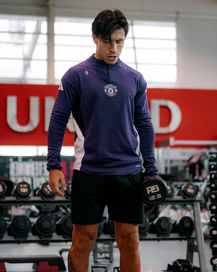 MU đón tin vui: Martinez trở lại tập luyện, chạy đua cho đại chiến Tottenham - 2